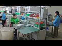 Vídeo de produção de células de bateria.
